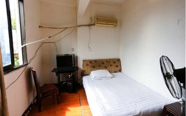 Mianyang Xingda Hostel