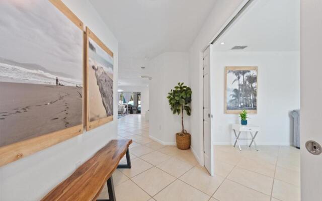 Close to Vanderbilt Beach home!