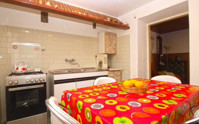 Apartment 1582