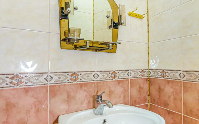 Old City 3 Room Lux Home
