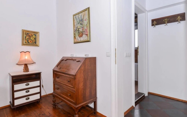 FM Deluxe 1-BDR Apaprtment - Elegant & Authentic