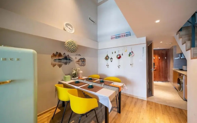 Shanghai Hills & Freshly Home Loft Retreat near NECC