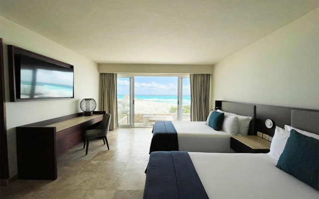 Royal Select at Grand Park Royal Cancun-All Inclusive-Adults Only