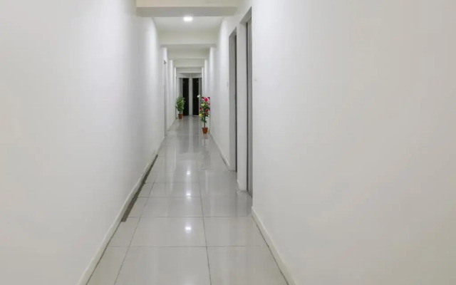 Hotel Shiv Kunj by OYO Rooms