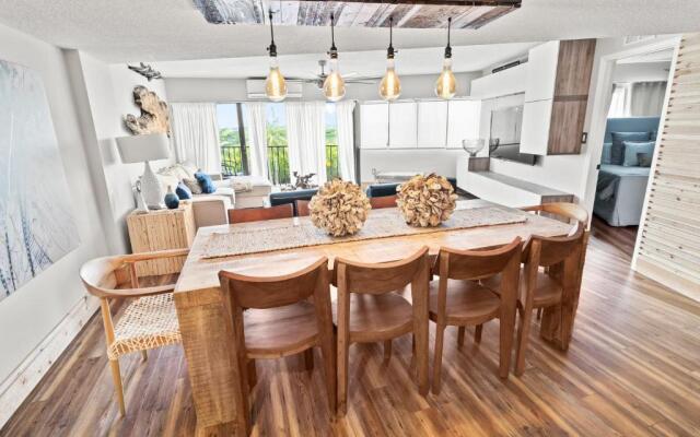 TOWER 2 MASTER SUITEs, 2 KINGS BEDS, MARINA