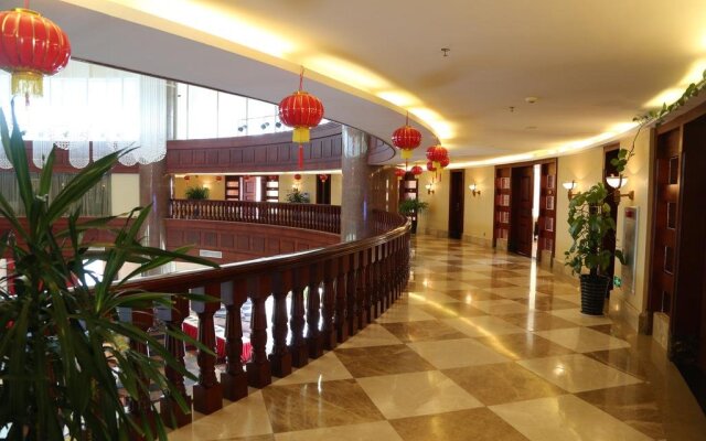 Qinghua Business Hotel