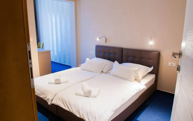 Beach Hotel Bozikovina