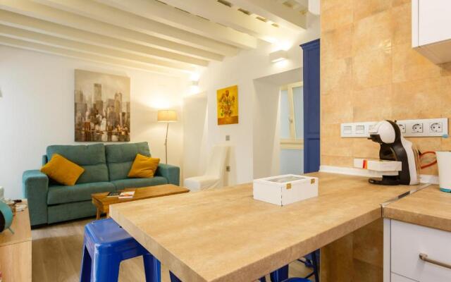 Apartamentos LOTO y LIZ by Cadiz4Rentals