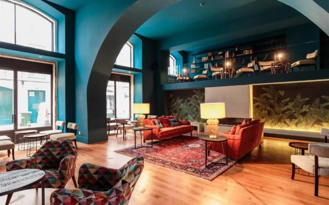 Dear Lisbon - Gallery House