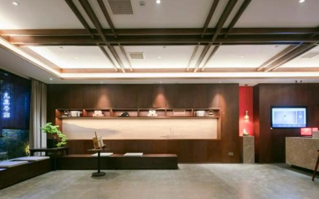 QIANNA HOTEL (Xiangcheng Yingbin Avenue)