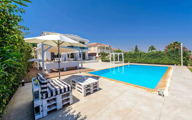 Villa Sea Breeze