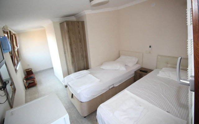 Ceyf Motel