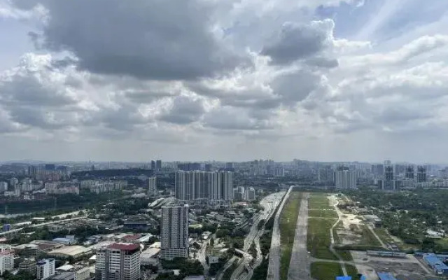 Residence Trion 1 by Awesomestay