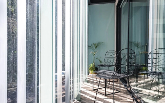 Casai Luxury Designer Apt in the Best Location