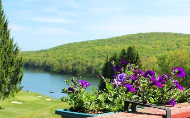Alpine Lake Resort