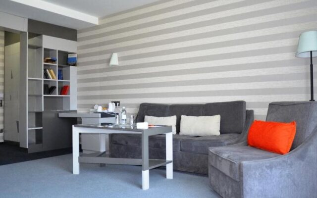 Villa Four Rooms