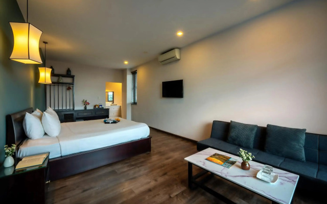 Serene River Villa