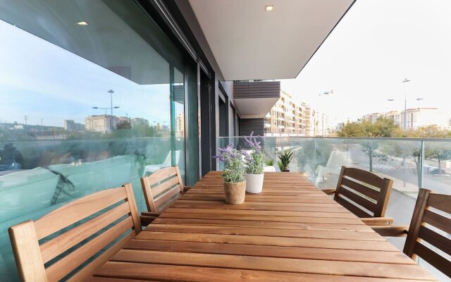 Benfica Lux Terrace by Homing