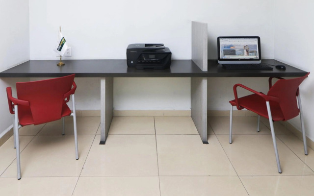 City Express Junior by Marriott Toluca Aeropuerto