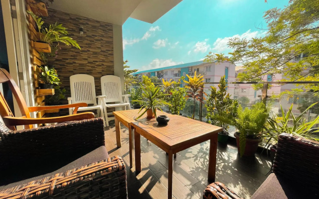 Nala Beach Inn
