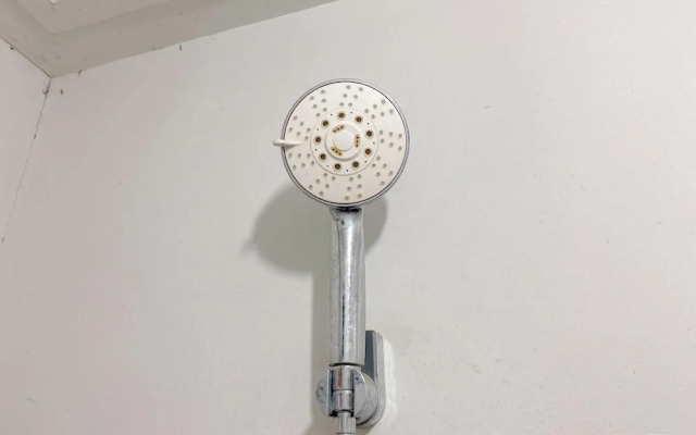 The Enigma 2Br At Suites @Metro Apartment