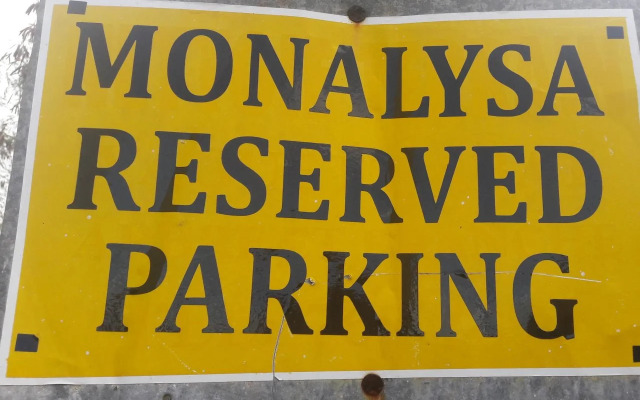 Monalysa St. Honore Apartment & Studio