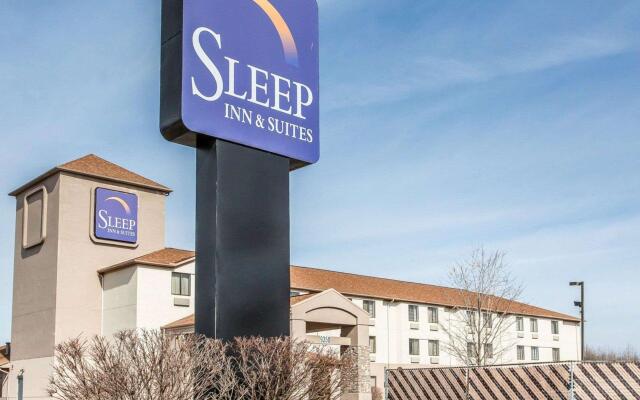 Sleep Inn & Suites Near I-90 and Ashtabula