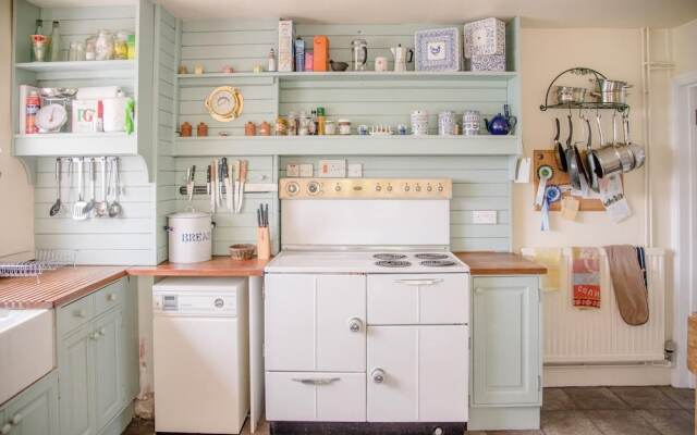 Manor Lodge, Walberswick