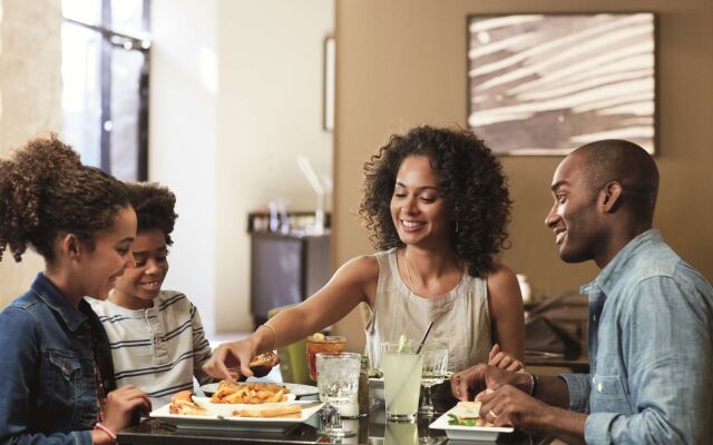 DoubleTree by Hilton Monrovia - Pasadena Area