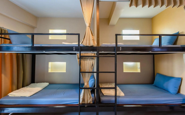 Restiny Hostel