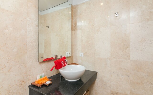 ZEN Premium Seminyak Drupadi 3