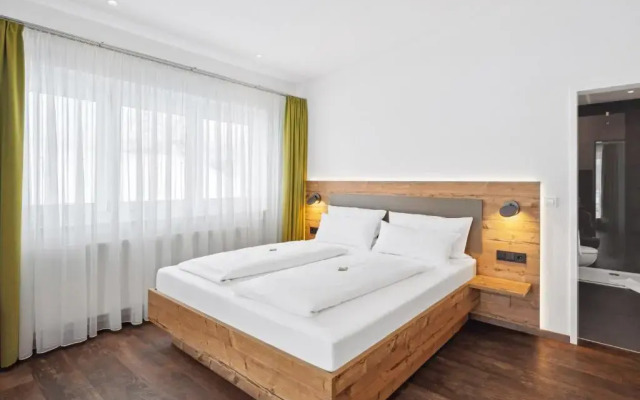 Hotel Zeppelin