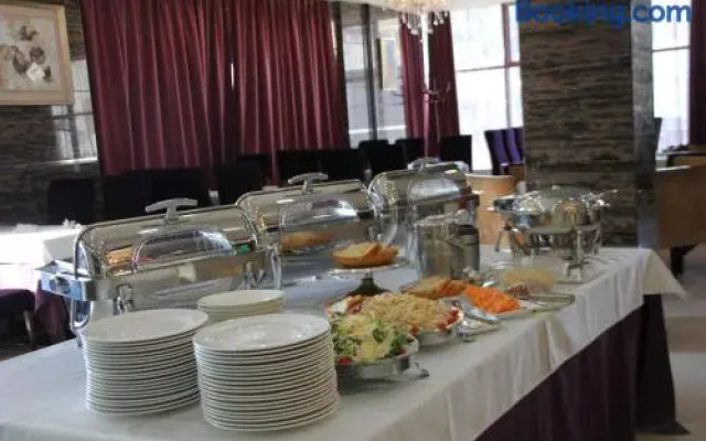 Park Hotel