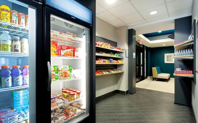 HOLIDAY INN EXP STES BATAVIA D by IHG