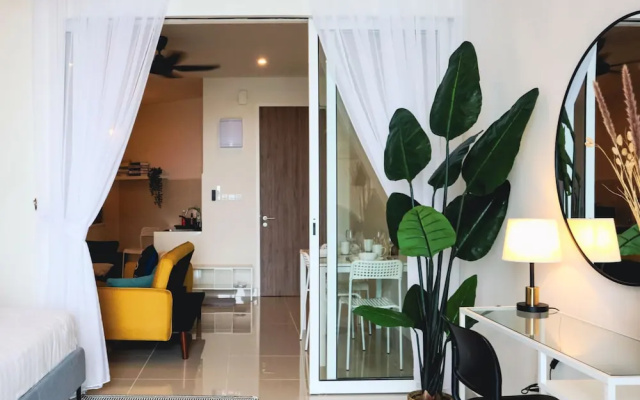 Homesuite' Home at The Shore KK