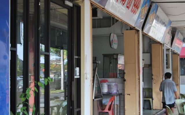 Borneo Seahare Guesthouse - Hostel
