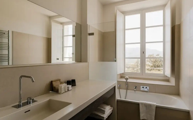 Aethos Corsica