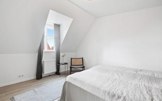 Downtown Baldursbrá Holiday Home