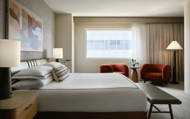 Kimpton Hotel Palomar Phoenix Cityscape by IHG