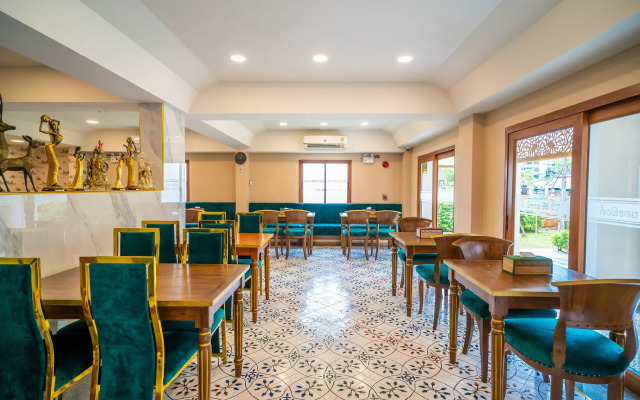 Siri Nakornpink Chiang Mai Hotel (Sha Plus+)