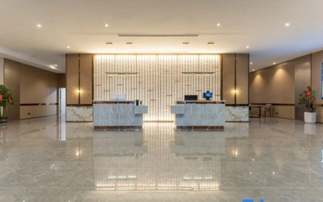 Yibai International Hotel (Shenxian Convention and Exhibition Square Branch)