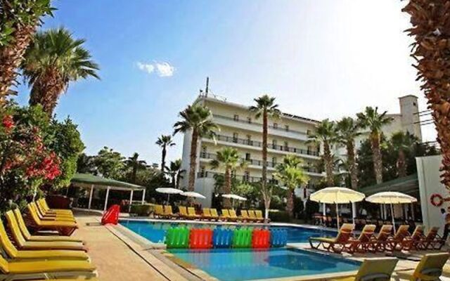 Malibu Resort Hotel