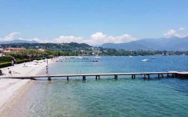 Lago di Garda a 300m - House in Manerba
