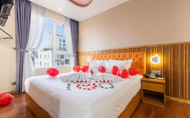 Sea Queen Hotel