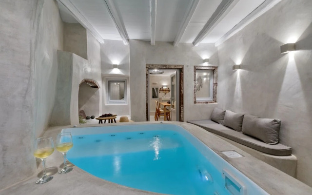 Marble Sun Villa by Caldera Houses