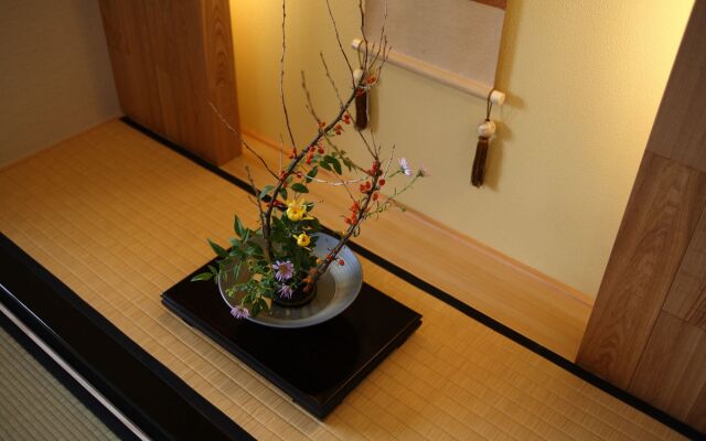 Hotel Shiragiku