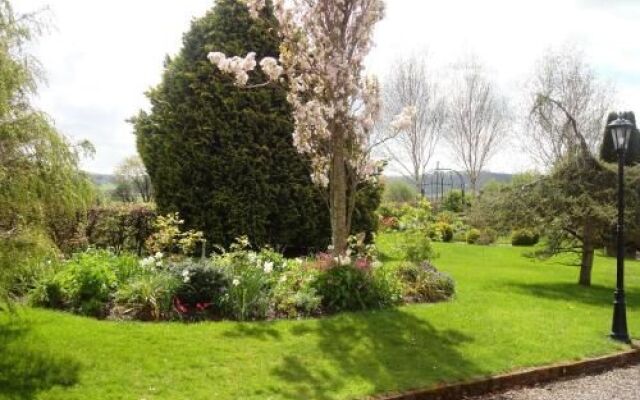 Westwood Country House