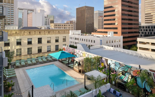 Alma San Diego Downtown, a Tribute Portfolio Hotel