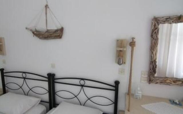 Athina Apartments