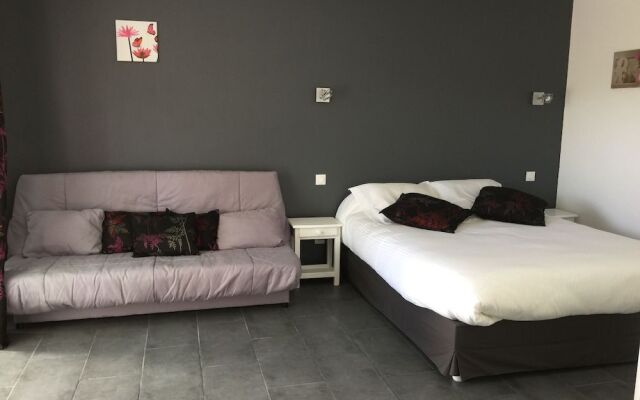 Le Mas Du Bijou Bleu